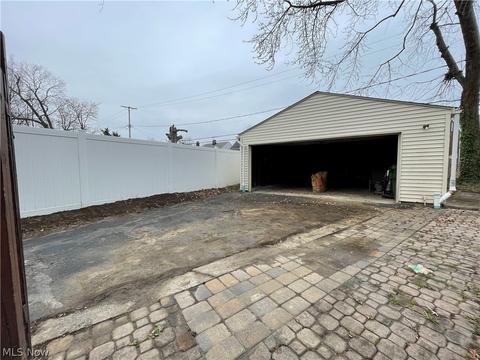 84 E 217th St, Euclid, OH 44123 photo 29