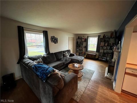 84 E 217th St, Euclid, OH 44123 photo 6