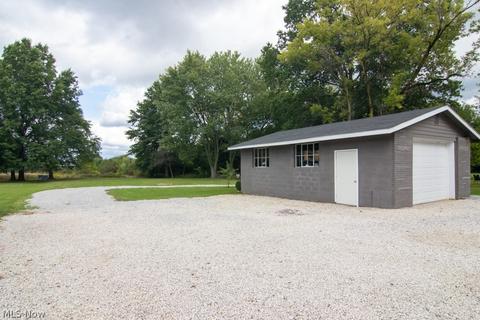4737 Tallmadge Rd, Rootstown, OH 44272 photo 6