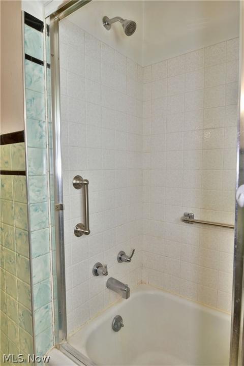 250 Omar, Struthers, OH 44471 photo 24