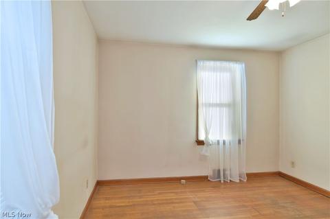 250 Omar, Struthers, OH 44471 photo 19