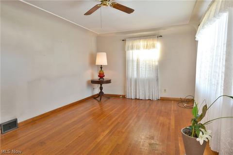 250 Omar, Struthers, OH 44471 photo 13