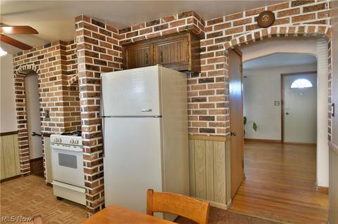 250 Omar, Struthers, OH 44471 photo 10