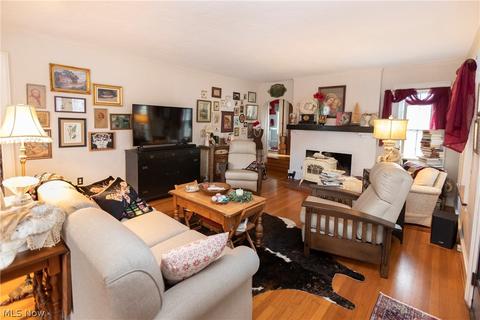 351 Cornell Ave, Elyria, OH 44035 photo 5