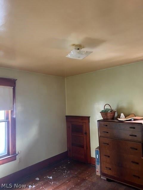 60 Elm St, Struthers, OH 44471 photo 8