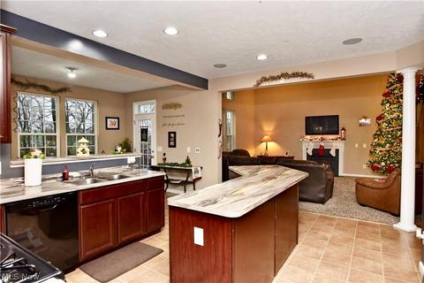 2485 Blue Ash Ave NW, Canton, OH 44708 photo 11