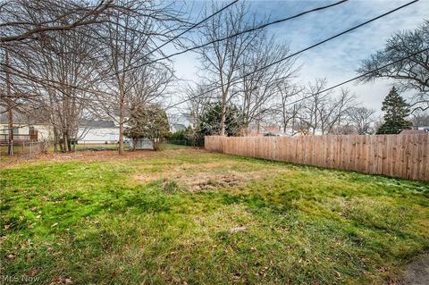 315 E 273rd St, Euclid, OH 44132 photo 26