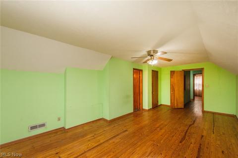 315 E 273rd St, Euclid, OH 44132 photo 18