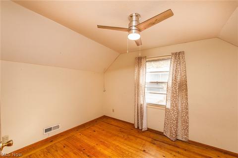 315 E 273rd St, Euclid, OH 44132 photo 15