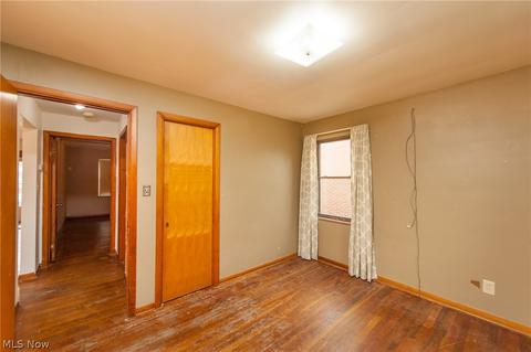 315 E 273rd St, Euclid, OH 44132 photo 12
