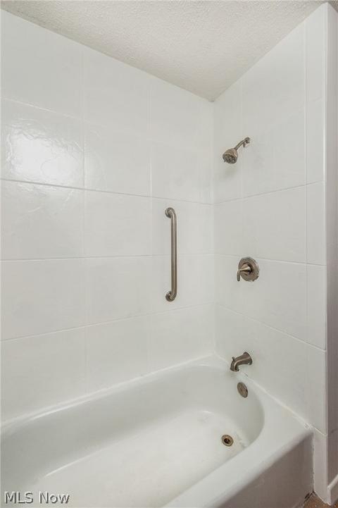 315 E 273rd St, Euclid, OH 44132 photo 14