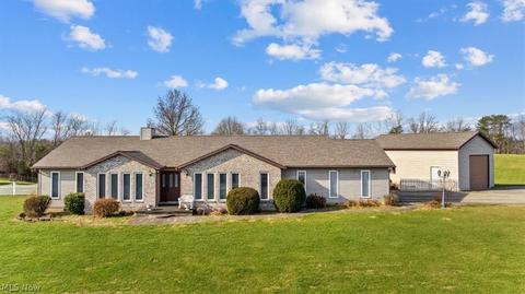 385 Spence Rd, Belpre, OH 45714 photo 1