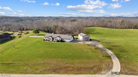 385 Spence Rd, Belpre, OH 45714 photo 9