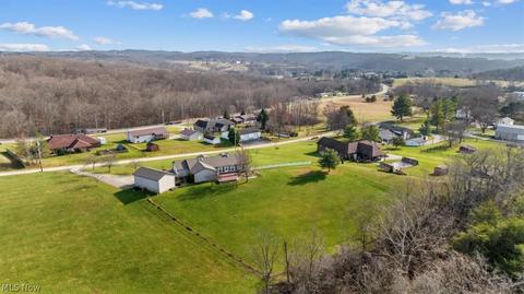 385 Spence Rd, Belpre, OH 45714 photo 12