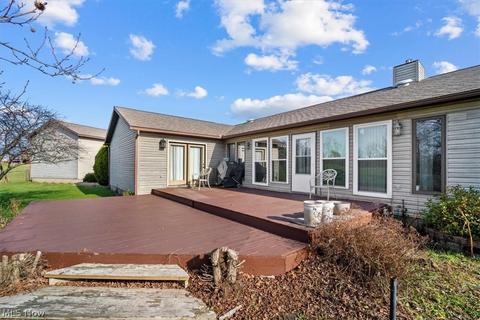 385 Spence Rd, Belpre, OH 45714 photo 4