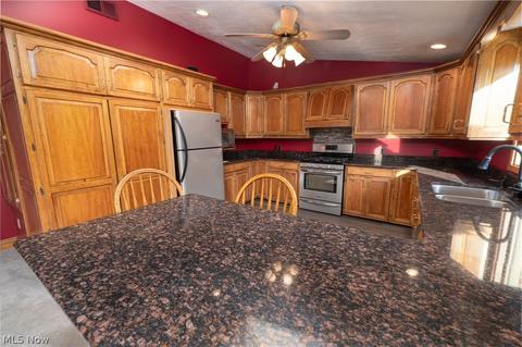 220 E 14th St, Dover, OH 44622 photo 14