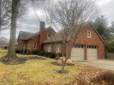 220 E 14th St, Dover, OH 44622 photo 5