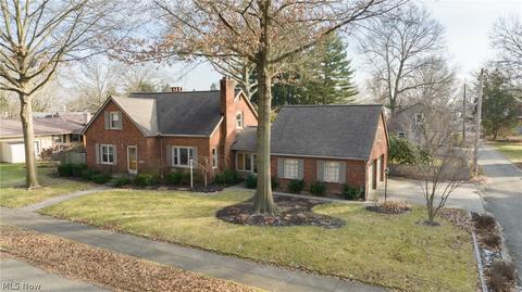220 E 14th St, Dover, OH 44622 photo 4