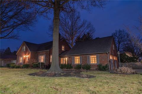 220 E 14th St, Dover, OH 44622 photo 2