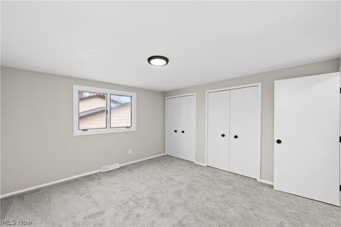 7812 List Ln, Parma, OH 44130 photo 18