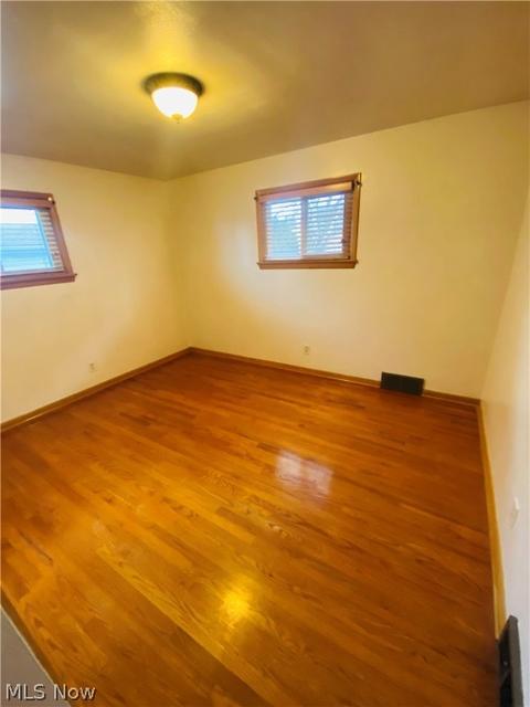 534 Brandon Ave, Struthers, OH 44471 photo 9