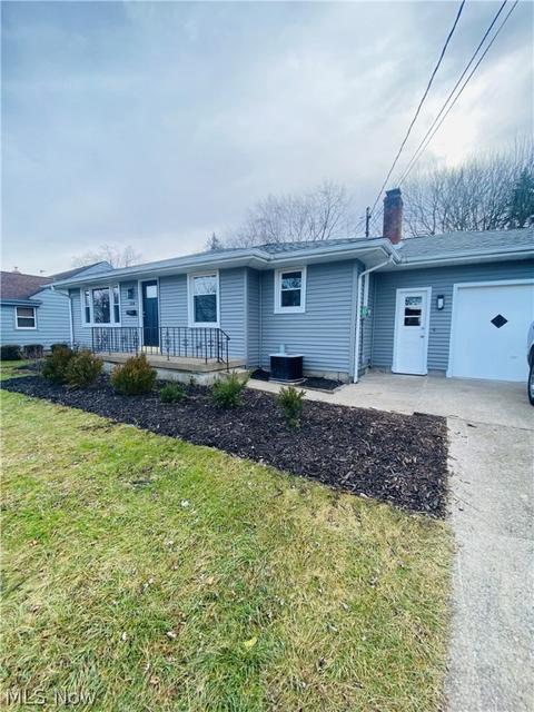 534 Brandon Ave, Struthers, OH 44471 photo 2