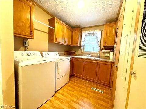 8670 Freedom Rd, Windham, OH 44288 photo 23