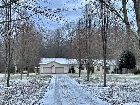 8670 Freedom Rd, Windham, OH 44288 photo 2