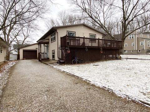 1065 Annapolis Ave, Akron, OH 44310 photo 1