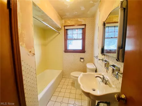 763 National Rd, Wheeling, WV 26003 photo 12