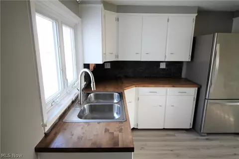 4200 2nd St NW, Canton, OH 44708 photo 8