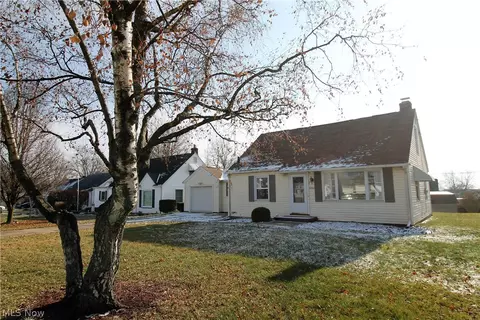 4200 2nd St NW, Canton, OH 44708 photo 1