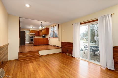 408 Dohner Dr, Wadsworth, OH 44281 photo 3