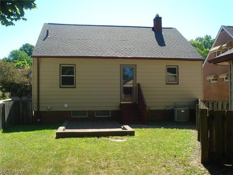 1780 E 232nd St, Euclid, OH 44117 photo 14