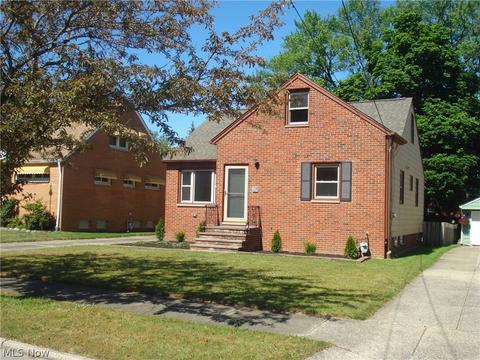 1780 E 232nd St, Euclid, OH 44117 photo 12