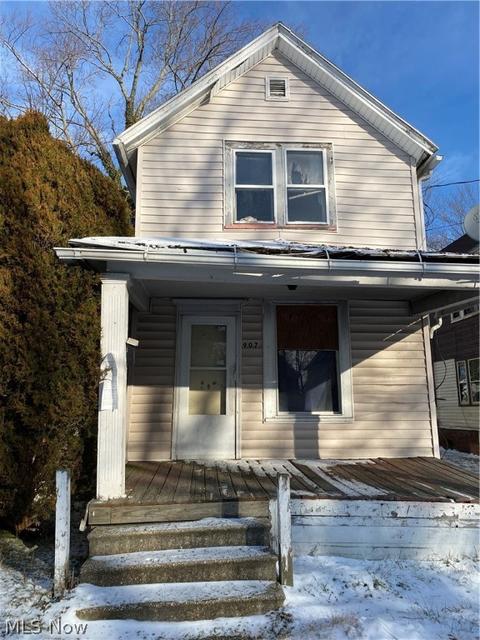 907 Work Dr, Akron, OH 44320 photo 1