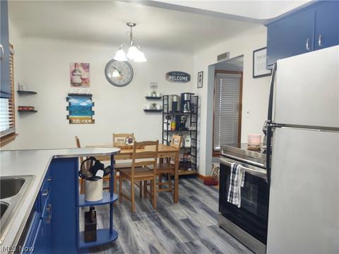 8918 Biddulph Rd, Brooklyn, OH 44144 photo 6