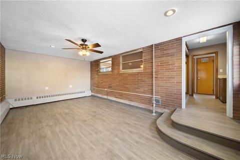 930 Westshore Dr, Ashtabula, OH 44004 photo 3