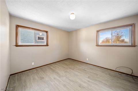 930 Westshore Dr, Ashtabula, OH 44004 photo 11