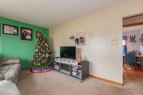 2306 W 16th St, Ashtabula, OH 44004 photo 3