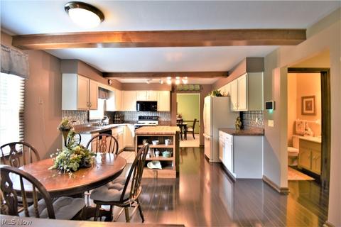1349 Valley View Dr, Boardman, OH 44512 photo 12