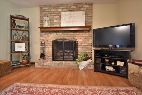 1349 Valley View Dr, Boardman, OH 44512 photo 7