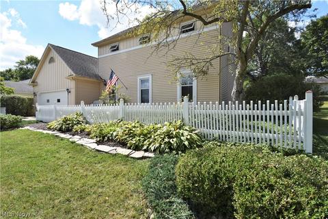 1349 Valley View Dr, Boardman, OH 44512 photo 35