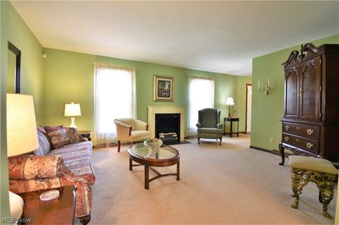 1349 Valley View Dr, Boardman, OH 44512 photo 17