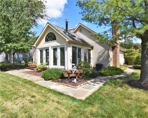 1349 Valley View Dr, Boardman, OH 44512 photo 32
