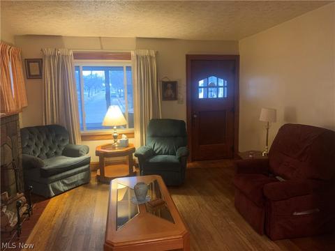 2306 Scotland Dr, Akron, OH 44305 photo 8