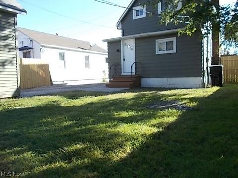 121 Warren Ave, Elyria, OH 44035 photo 7