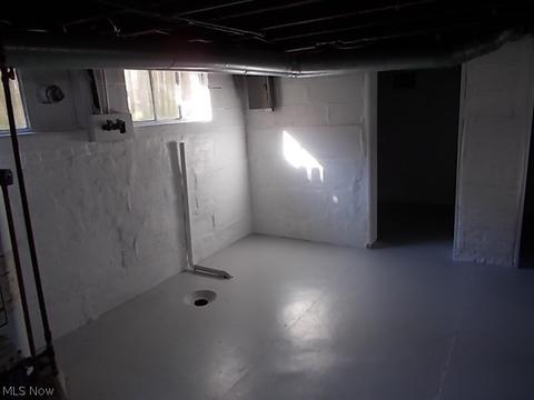 121 Warren Ave, Elyria, OH 44035 photo 21