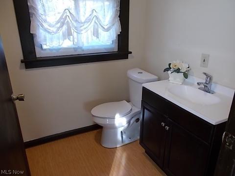 121 Warren Ave, Elyria, OH 44035 photo 11