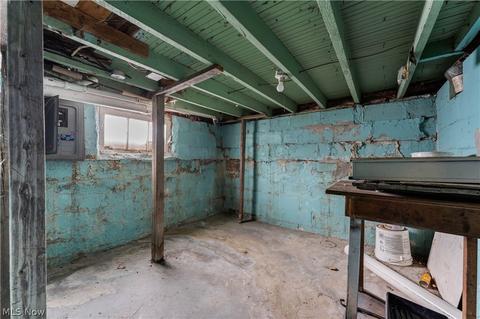 1961 E 29th St, Lorain, OH 44055 photo 24